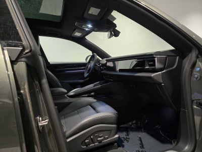 2024 Porsche Macan Electric 4