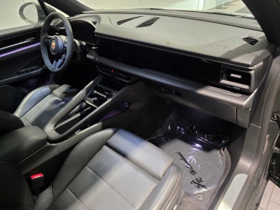 2024 Porsche Macan Electric 4