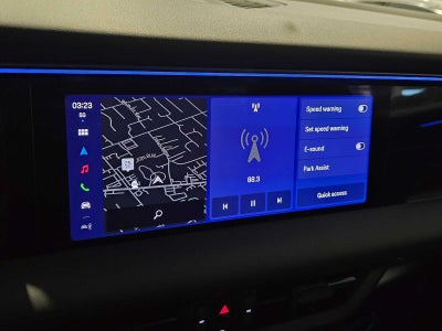 2024 Porsche Macan Electric 4