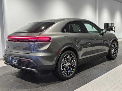 2024 Porsche Macan Electric 4