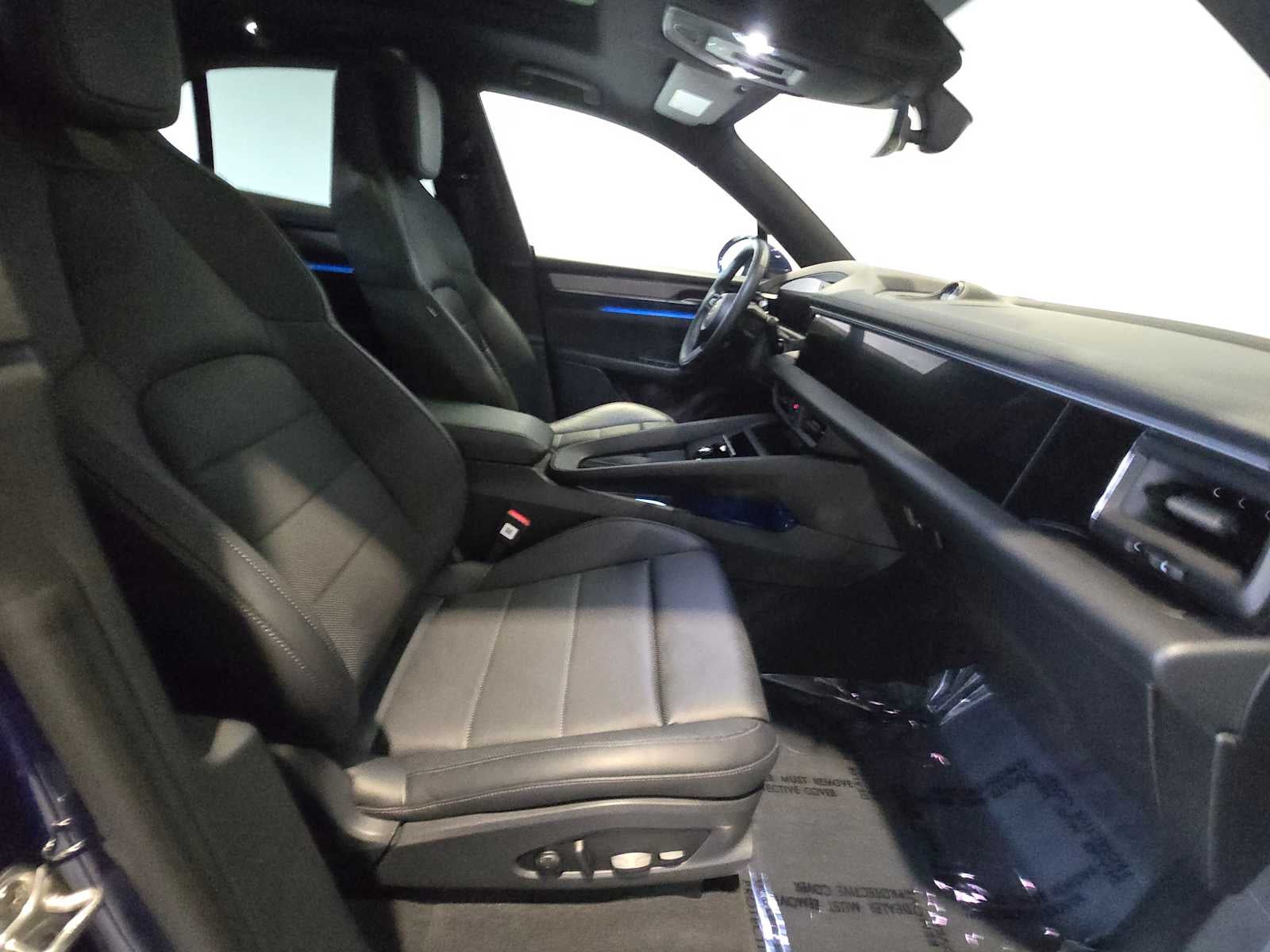 2024 Porsche Macan Electric 4