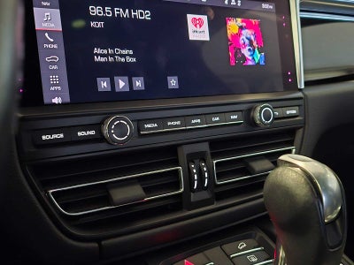 2021 Porsche Macan S