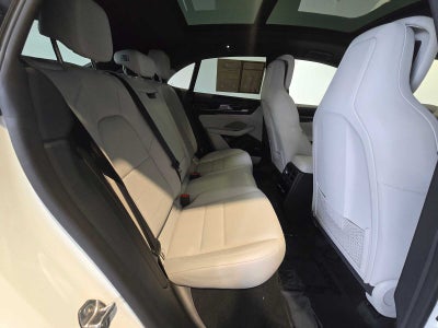 2025 Porsche Macan Electric 4S