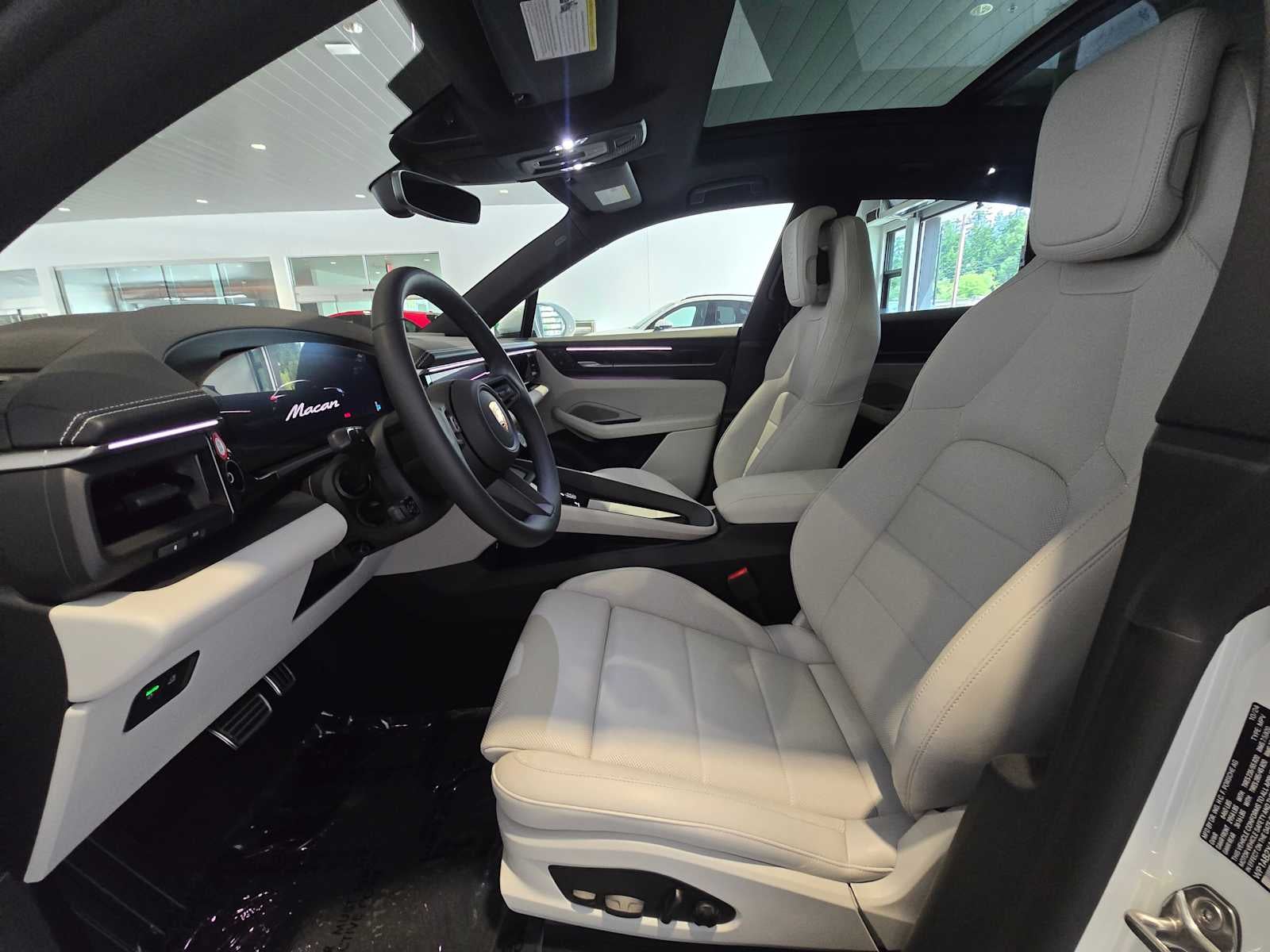 2025 Porsche Macan Electric 4S