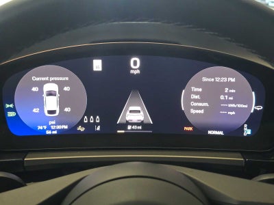 2025 Porsche Macan Electric 4S