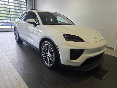 2025 Porsche Macan Electric 4S