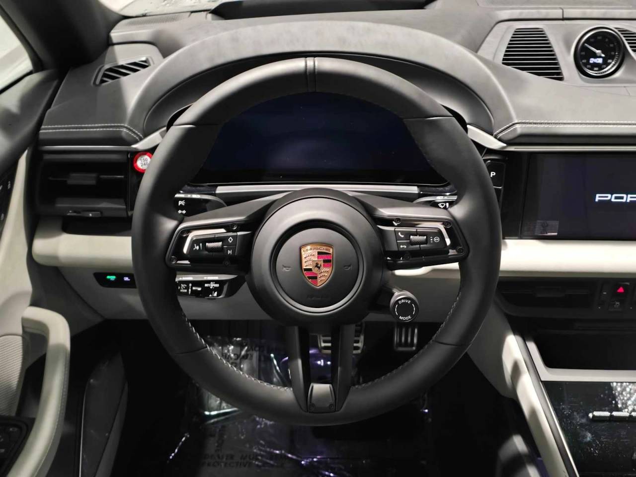 2025 Porsche Macan Macan 4S Electric