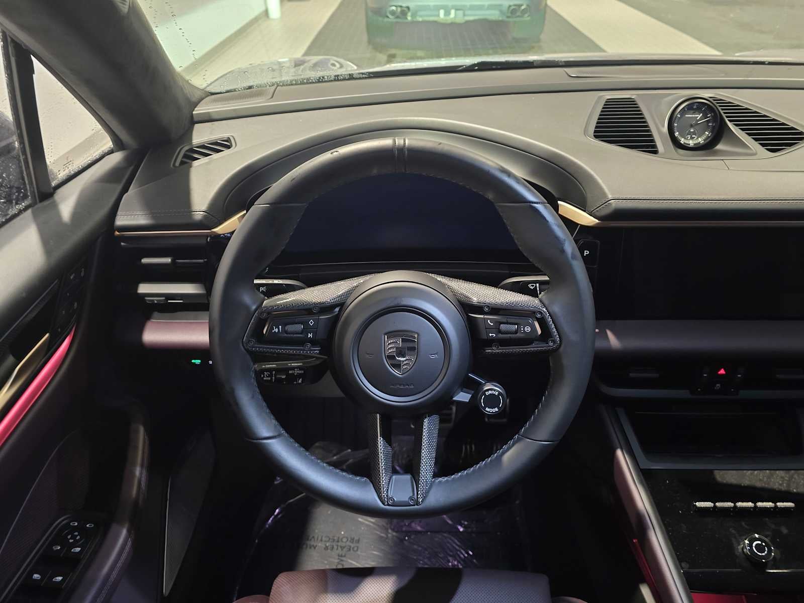 2024 Porsche Macan Electric Turbo