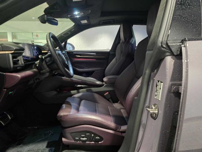 2024 Porsche Macan Electric Turbo