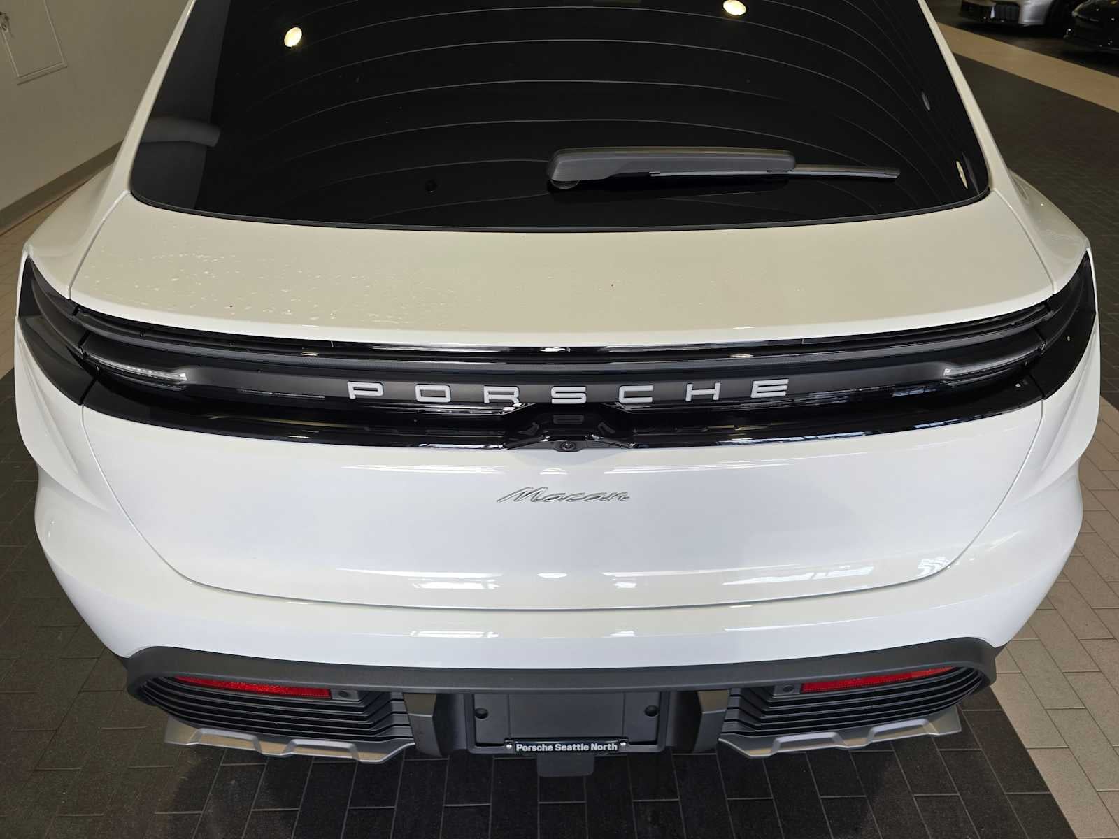 2025 Porsche Macan Electric