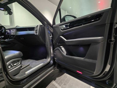 2020 Porsche Cayenne E-Hybrid