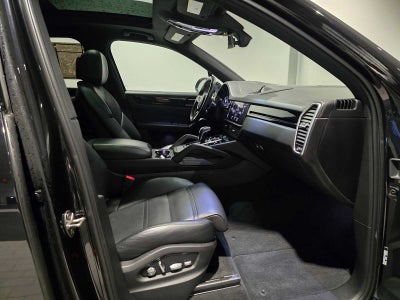 2020 Porsche Cayenne E-Hybrid