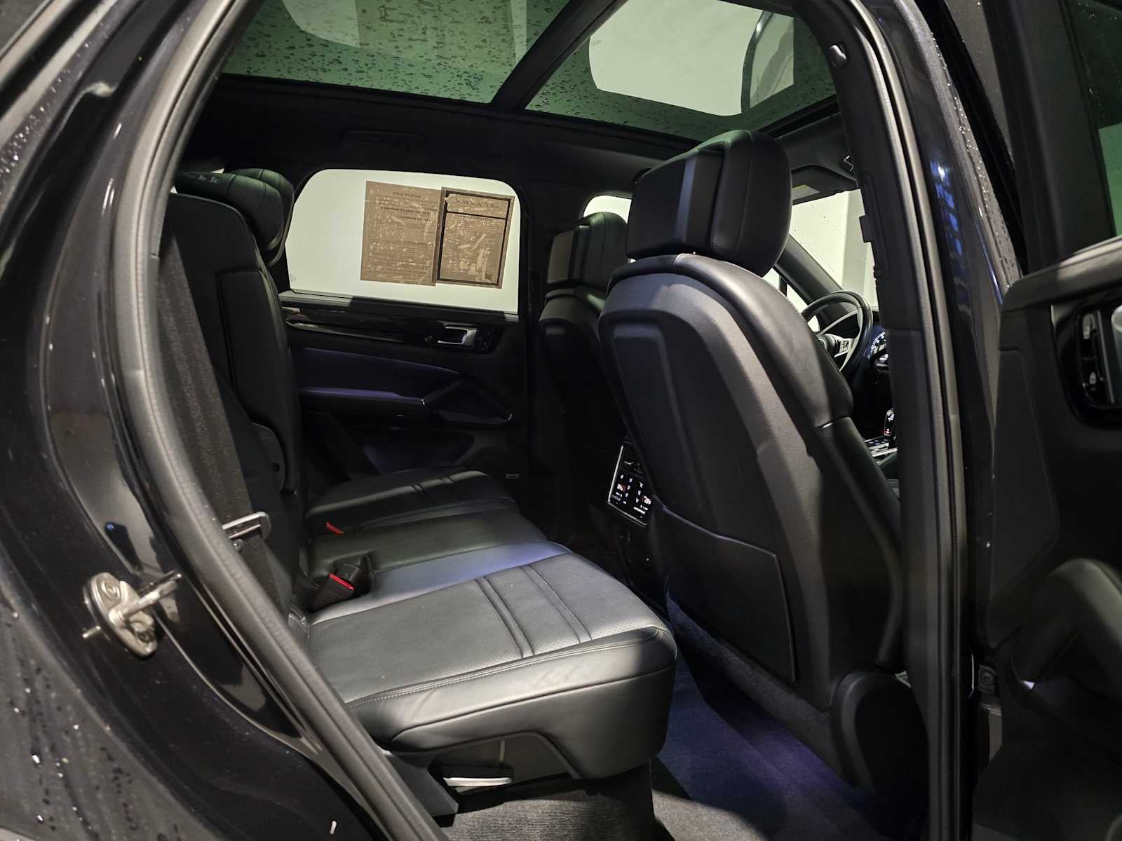 2020 Porsche Cayenne E-Hybrid