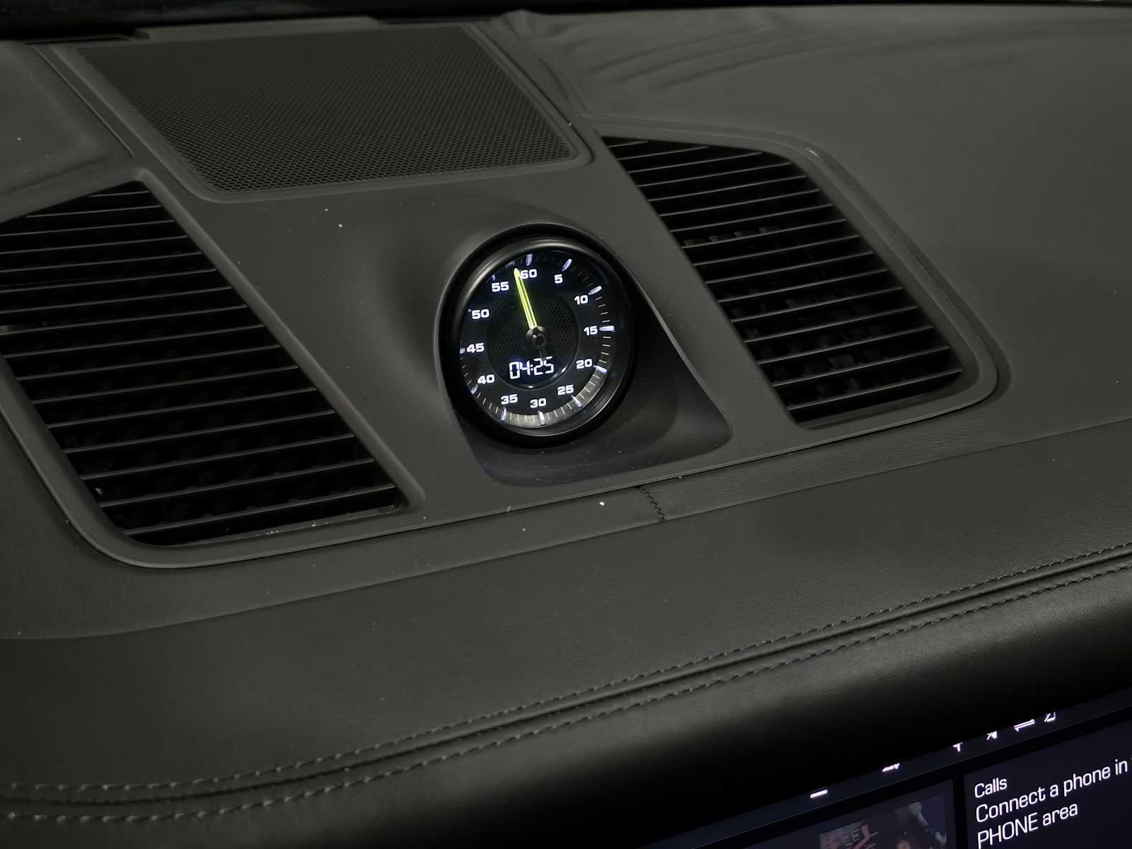 2020 Porsche Cayenne E-Hybrid