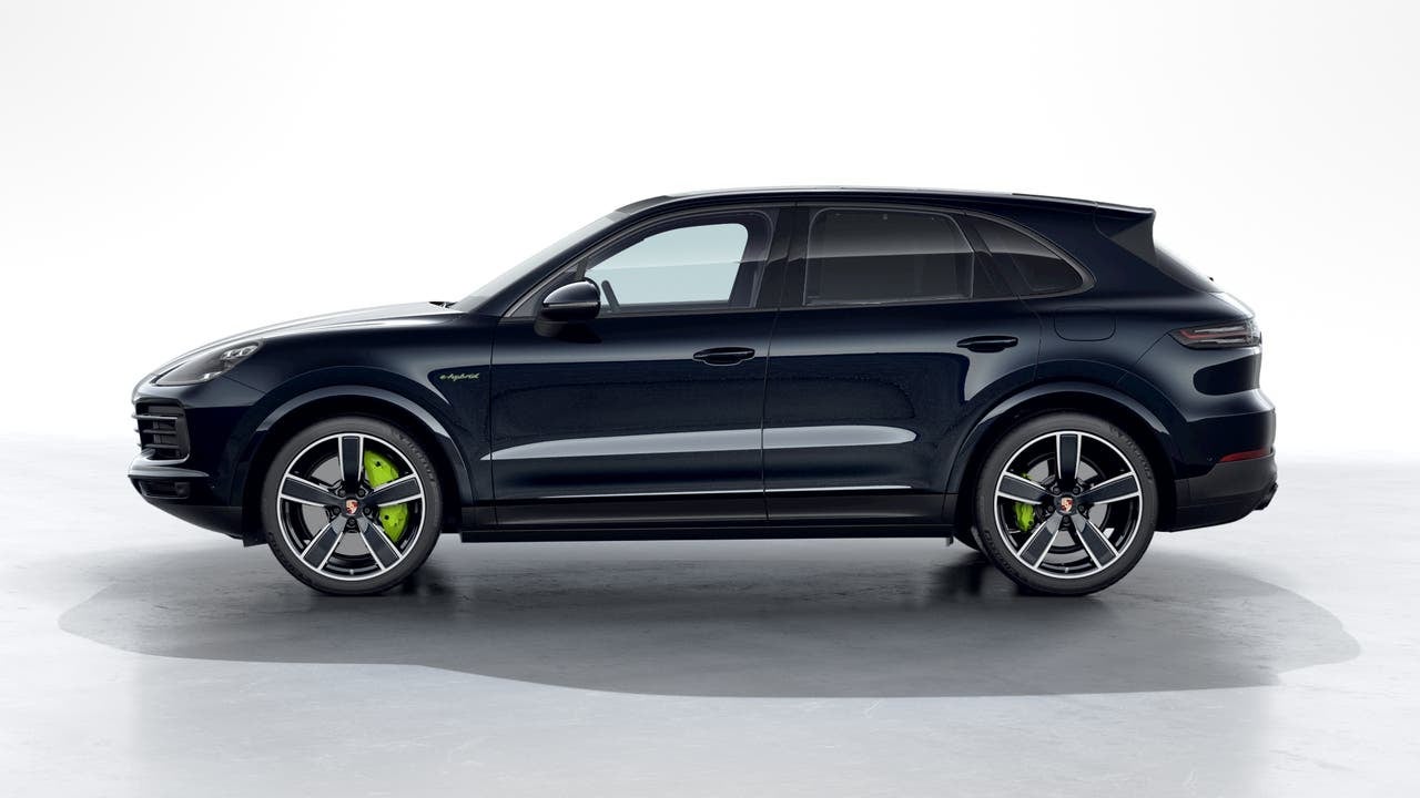 2022 Porsche Cayenne Cayenne E-Hybrid Platinum Edition (MY22)