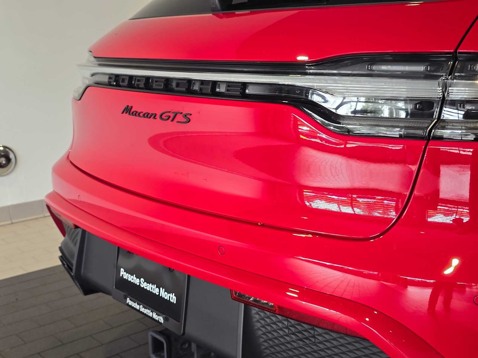 2024 Porsche Macan Macan GTS
