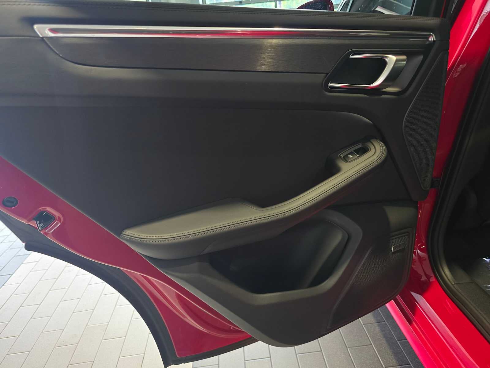 2024 Porsche Macan Macan GTS