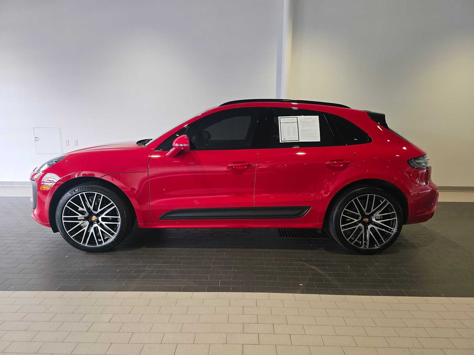 2024 Porsche Macan Macan GTS