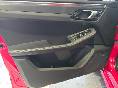 2024 Porsche Macan Macan GTS