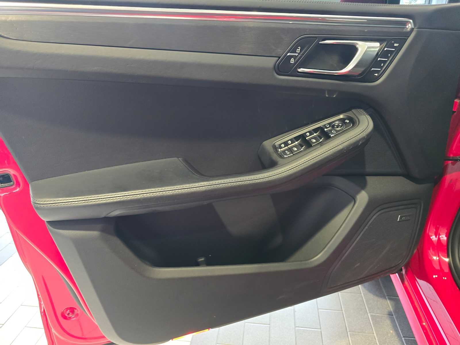 2024 Porsche Macan Macan GTS