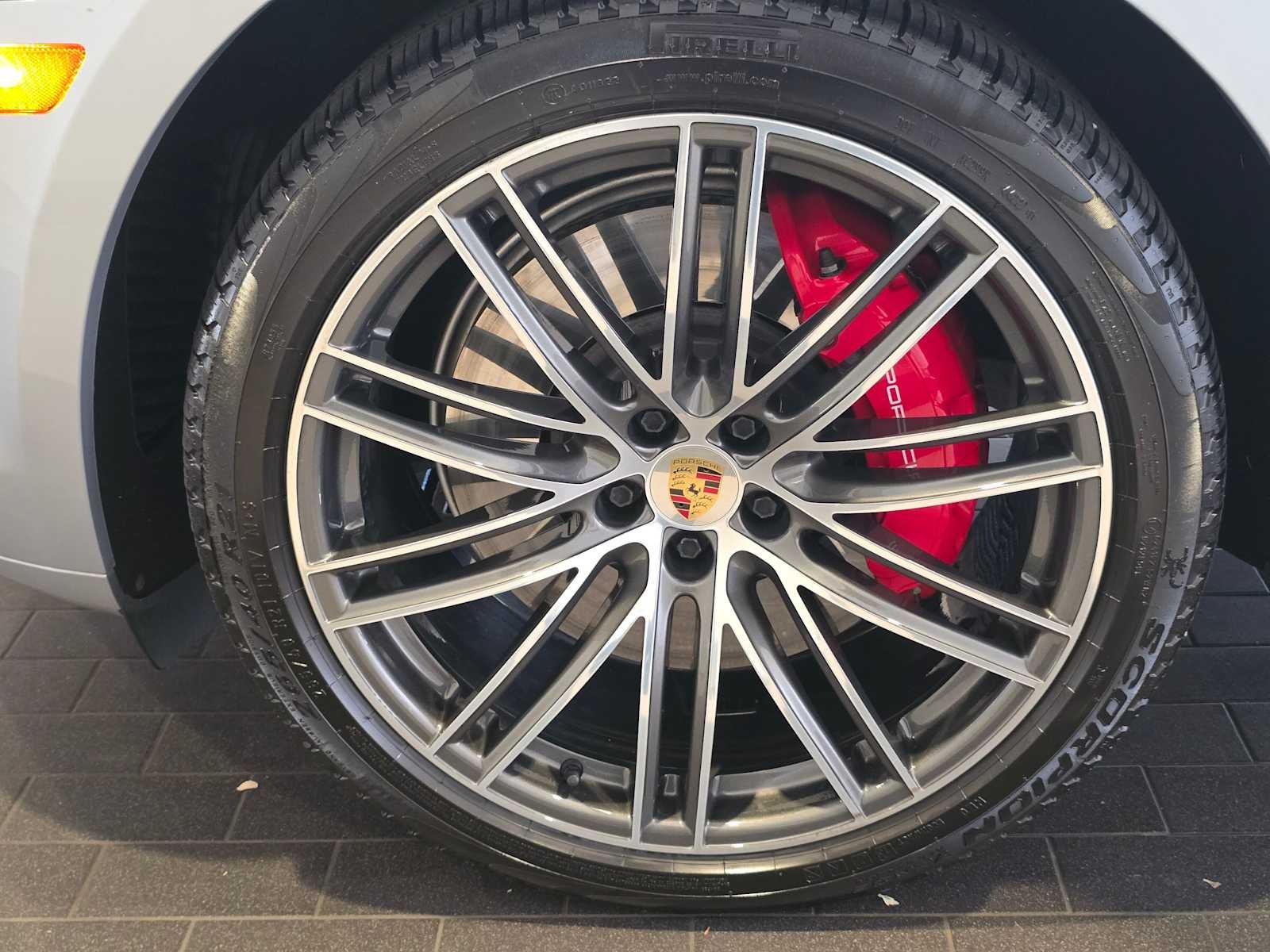 2023 Porsche Macan GTS