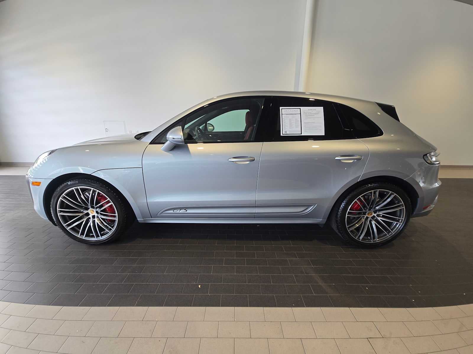 2023 Porsche Macan GTS