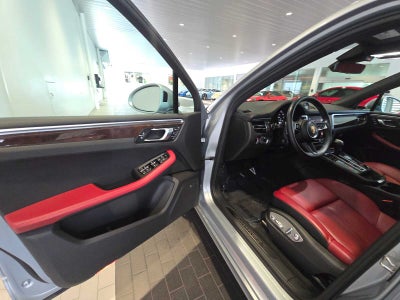 2023 Porsche Macan GTS
