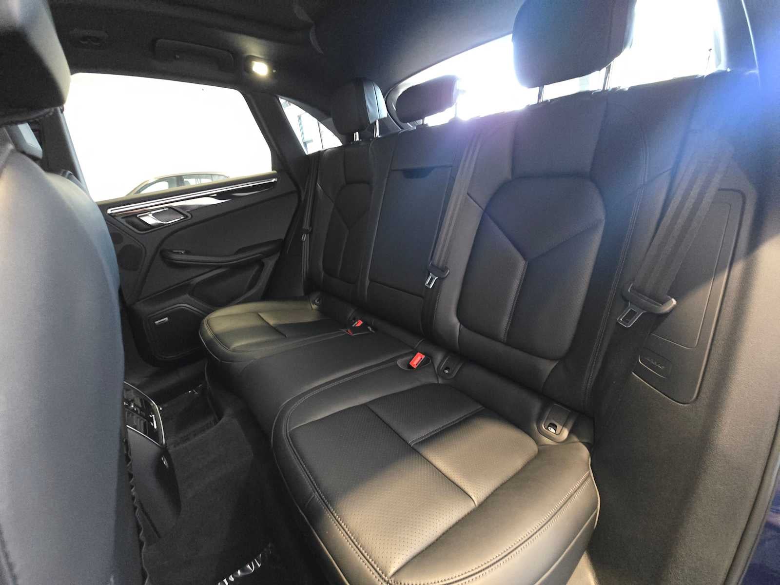 2024 Porsche Macan Macan S (MY24)