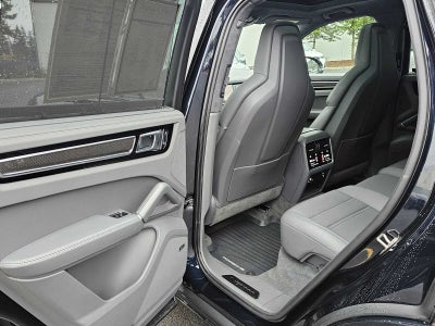 2023 Porsche Cayenne GTS