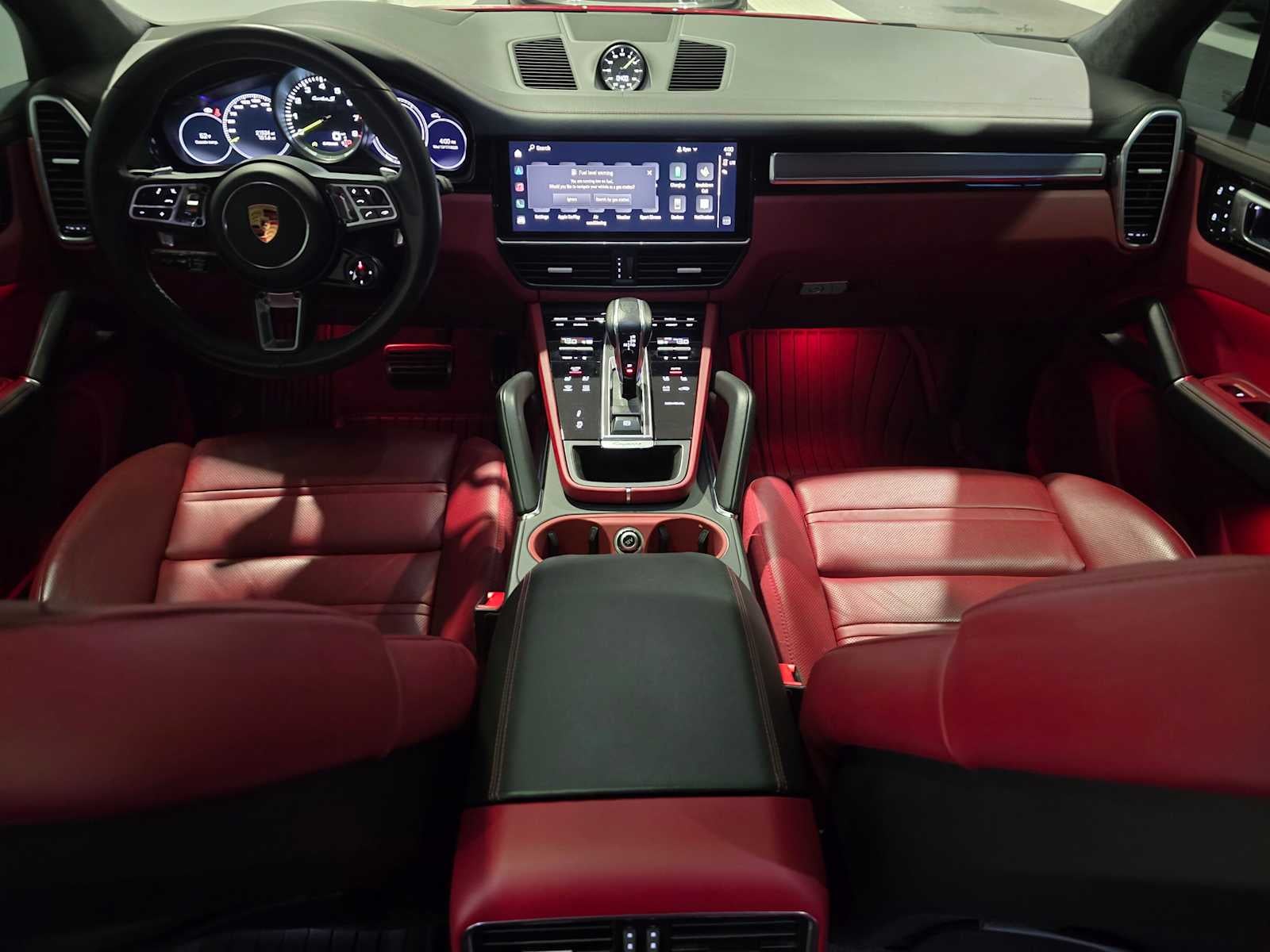 2023 Porsche Cayenne Turbo S E-Hybrid