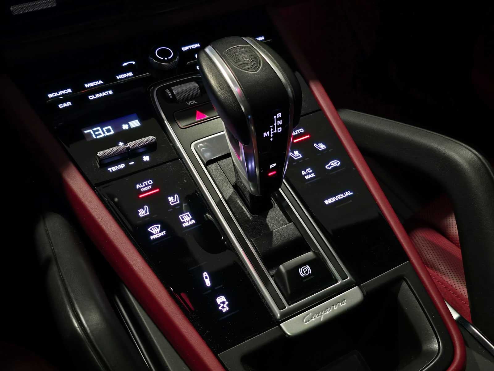 2023 Porsche Cayenne Turbo S E-Hybrid