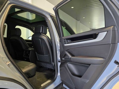 2024 Porsche Cayenne S