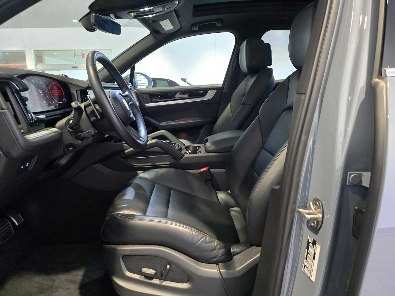 2024 Porsche Cayenne S