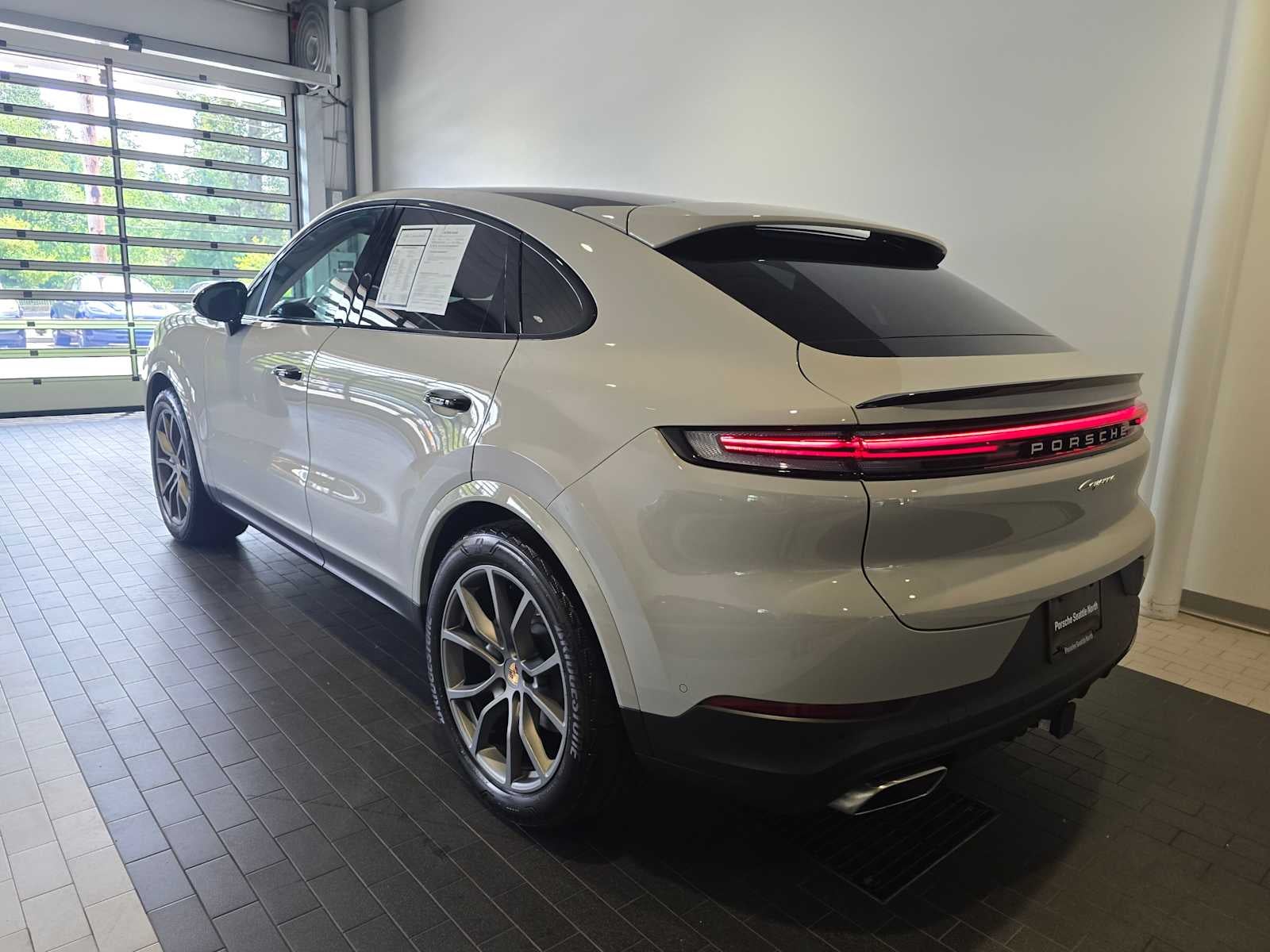 2025 Porsche Cayenne Cayenne Coupe
