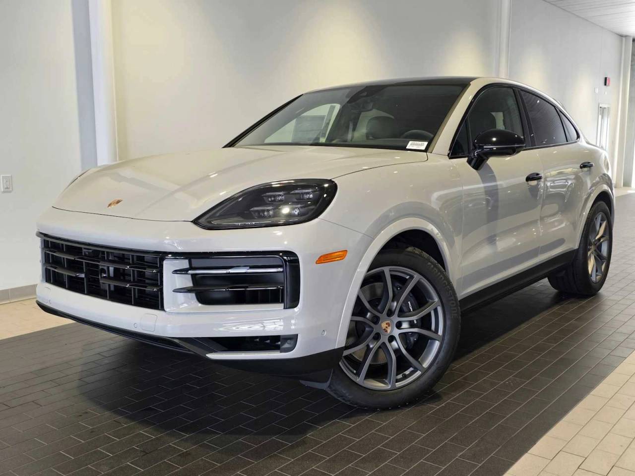 2025 Porsche Cayenne Base
