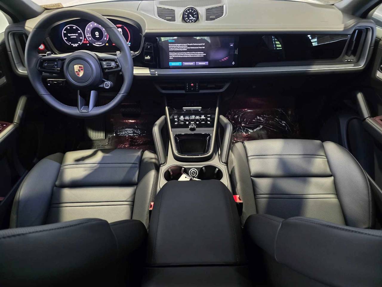 2025 Porsche Cayenne Base