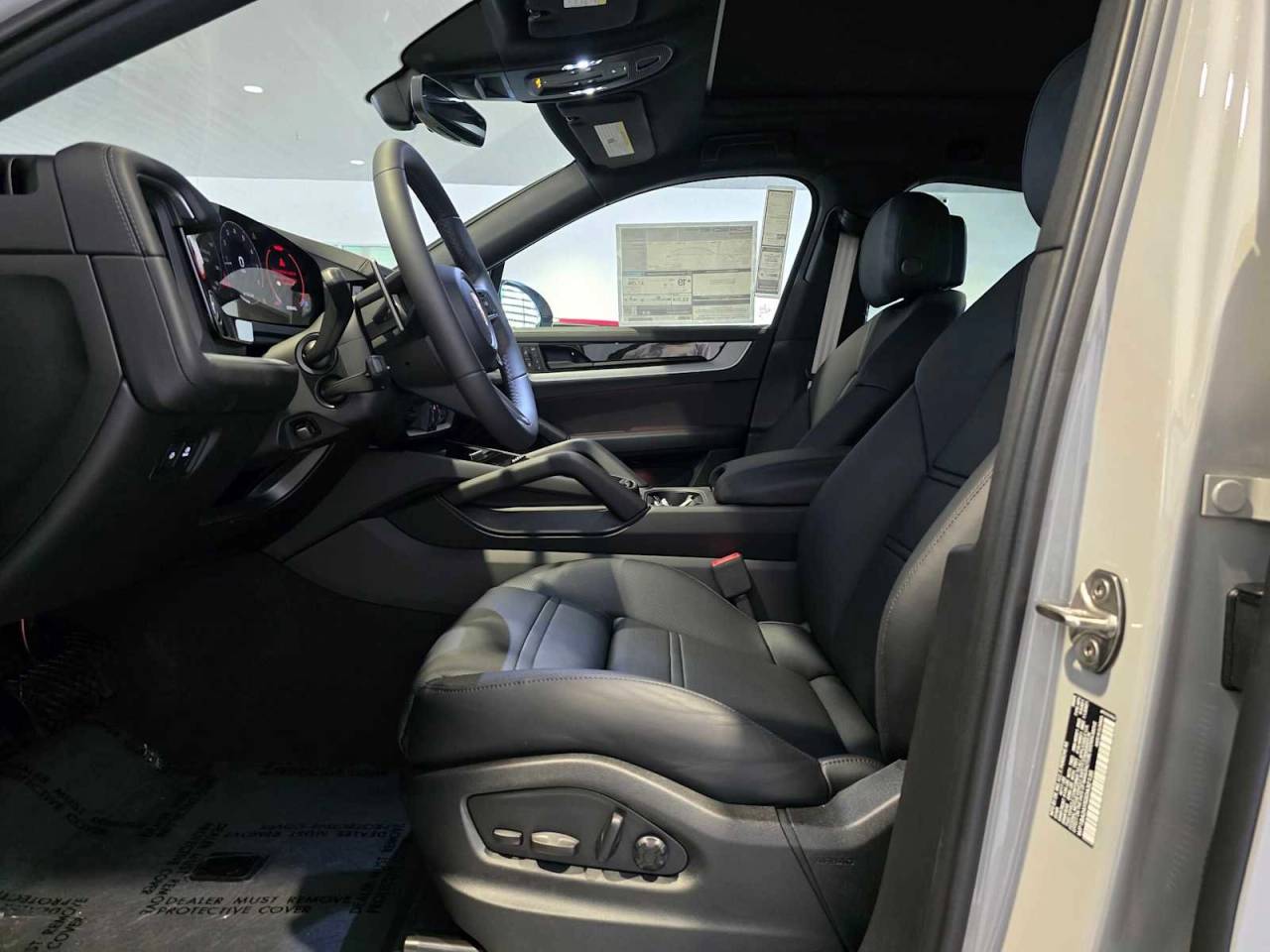 2025 Porsche Cayenne Base