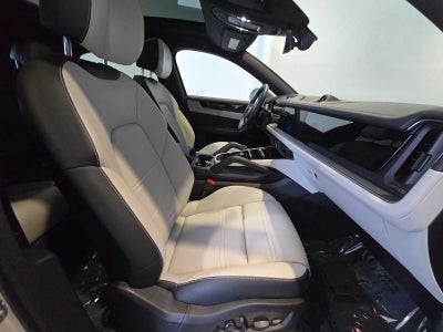 2026 Porsche Cayenne Cayenne Coupe