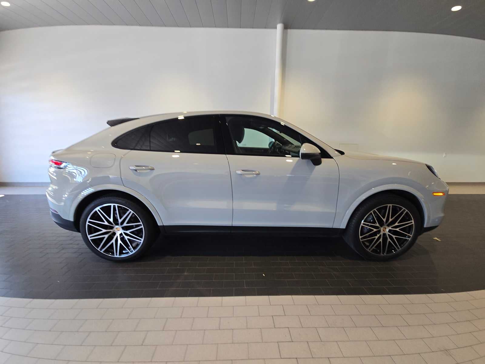 2026 Porsche Cayenne Cayenne Coupe