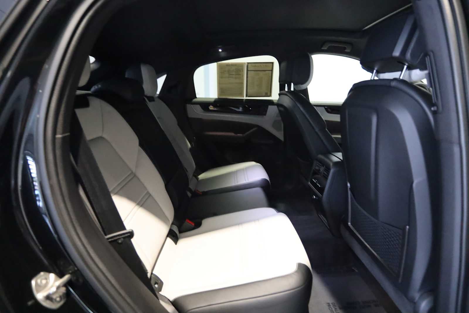 2026 Porsche Cayenne Cayenne Coupe