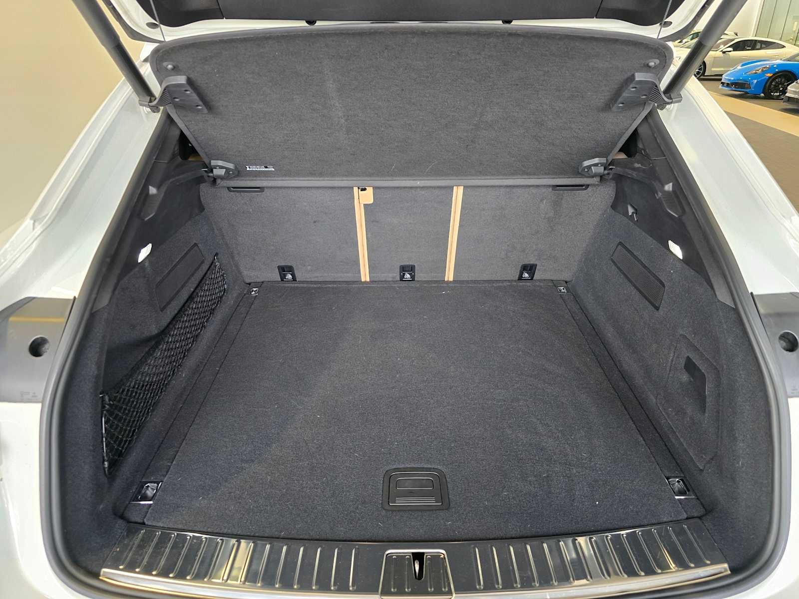 2023 Porsche Cayenne Platinum Edition Hybrid