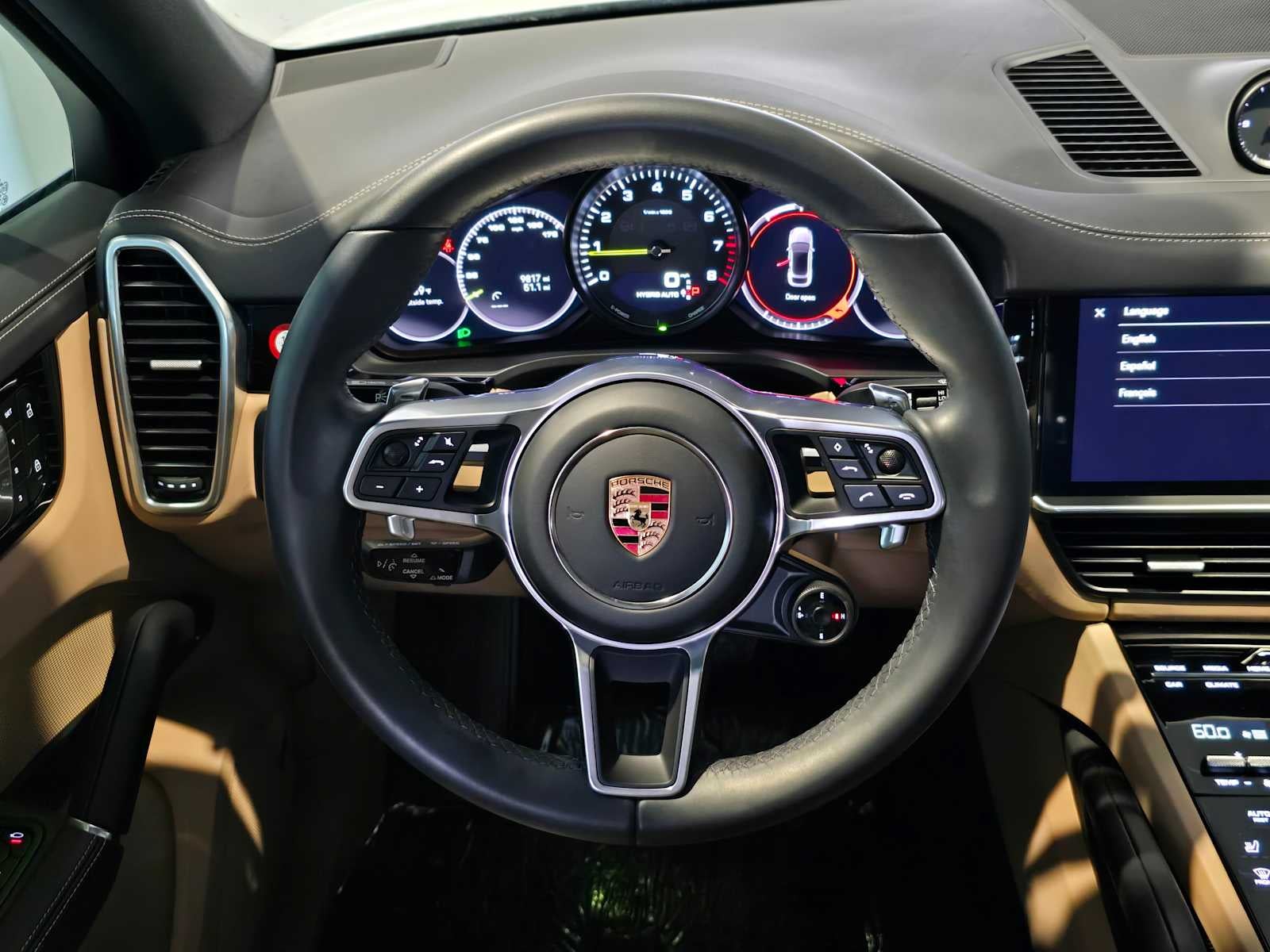 2023 Porsche Cayenne Platinum Edition Hybrid