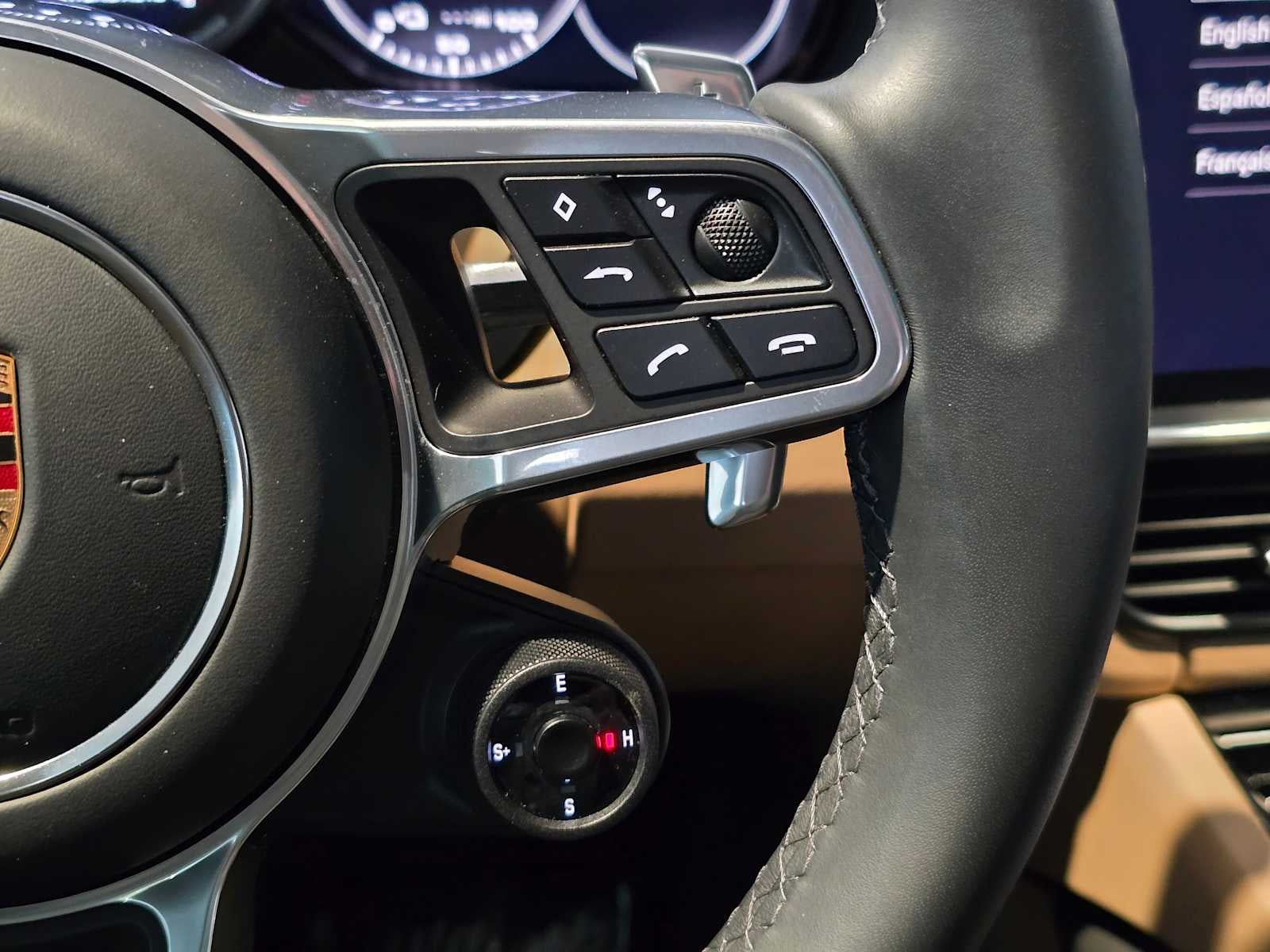 2023 Porsche Cayenne Platinum Edition Hybrid