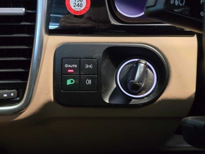 2023 Porsche Cayenne Platinum Edition Hybrid