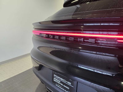 2025 Porsche Cayenne GTS