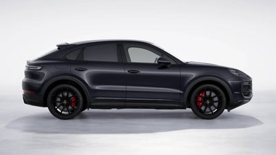 2025 Porsche Cayenne GTS