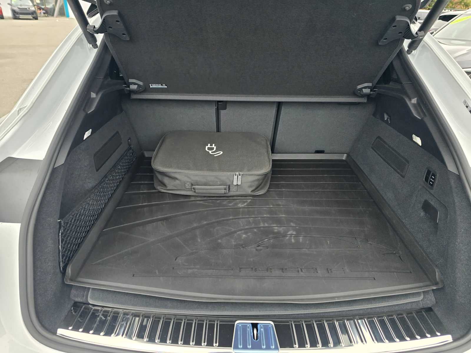 2025 Porsche Cayenne Turbo E-Hybrid