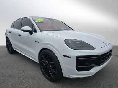2025 Porsche Cayenne Turbo E-Hybrid